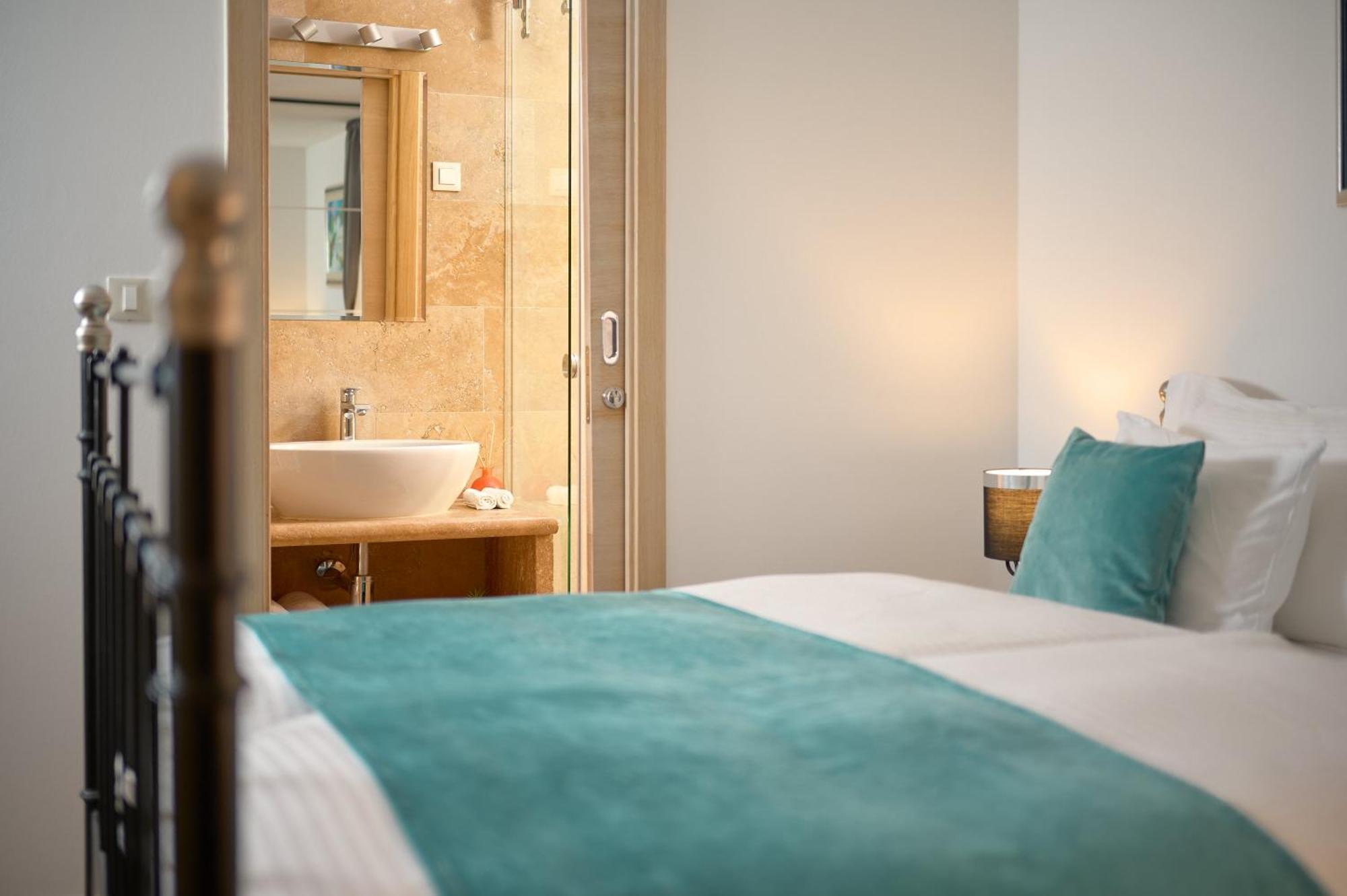 Perla Luxury Pensiune 4*